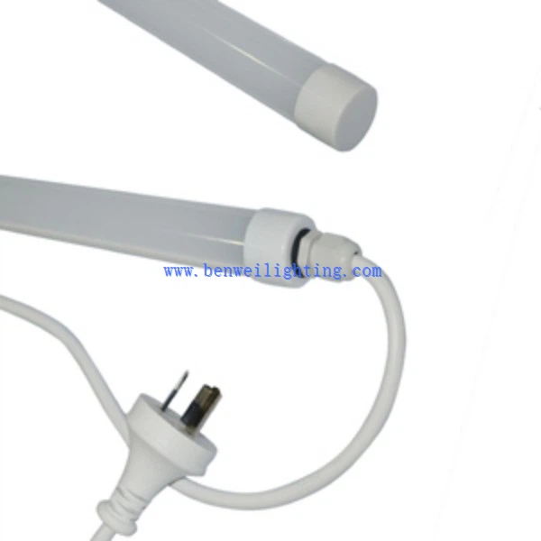 Poultry T8 Tube Light (3)
