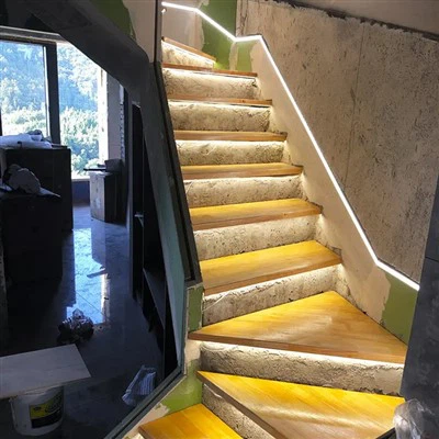 Đèn Led xanh nhạt