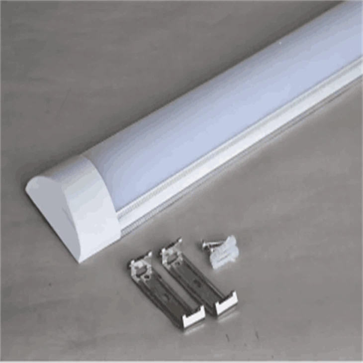 Square batten light (1)